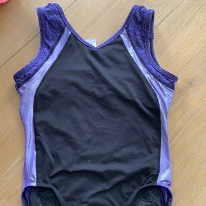 COPY - Ivivva kids leotard size 10 light used